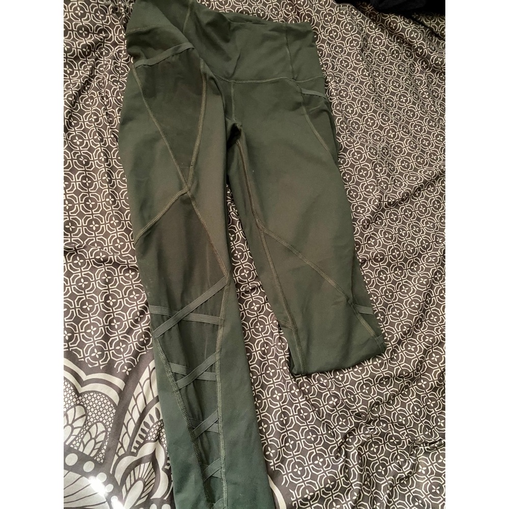 Victoria’s Secret Knockout Leggings